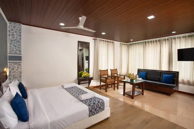 tucasa resort suite room